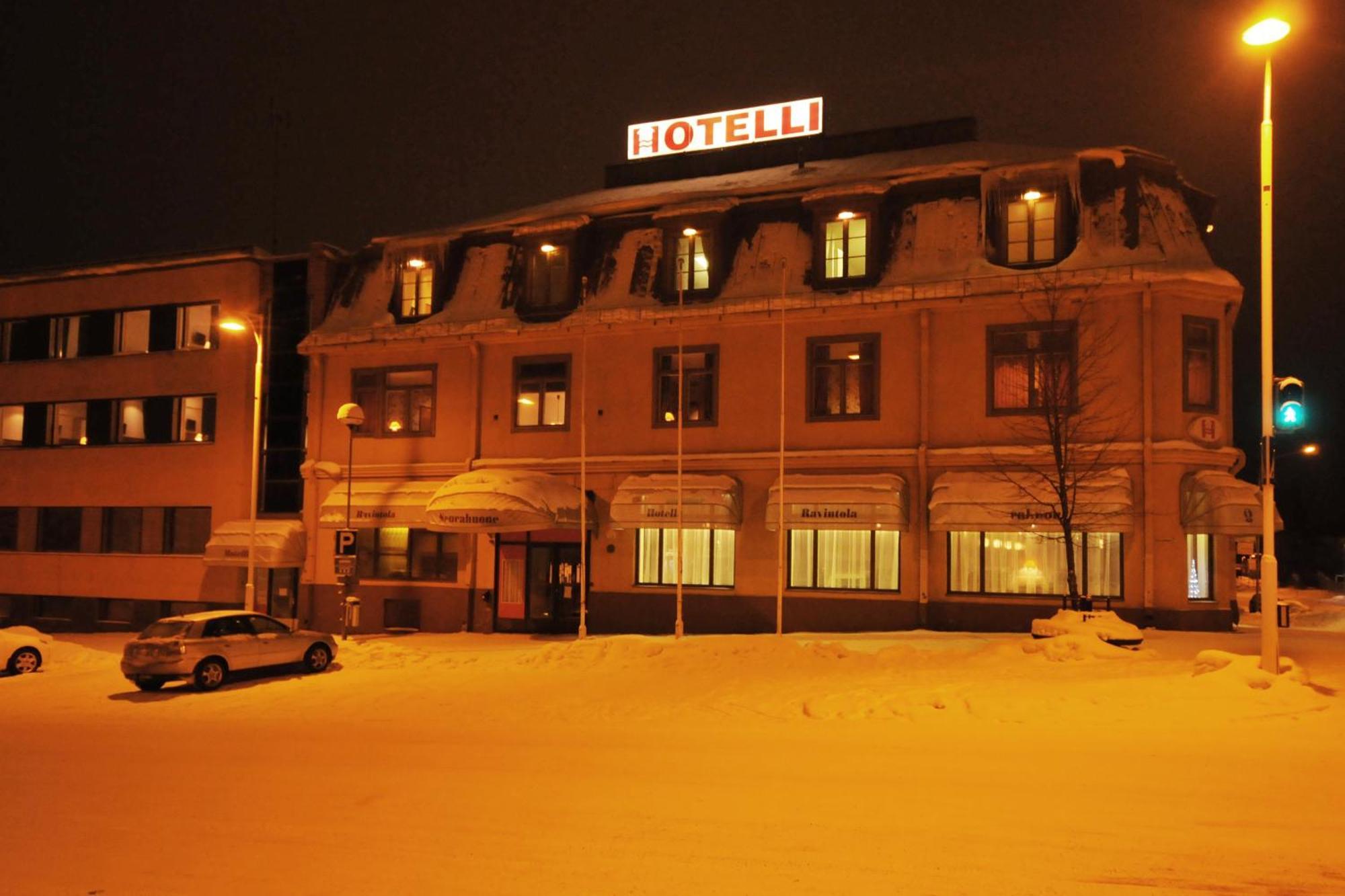 Hotelli Iisalmen Seurahuone Иисалми Экстерьер фото