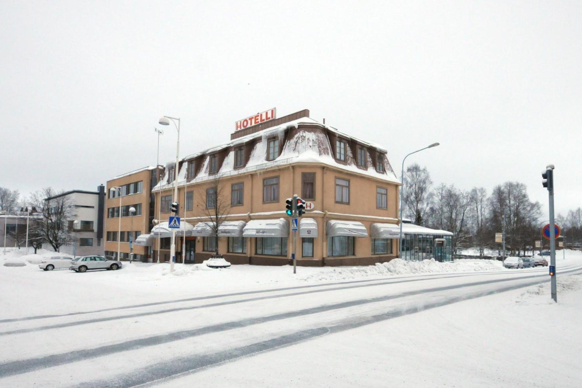 Hotelli Iisalmen Seurahuone Иисалми Экстерьер фото