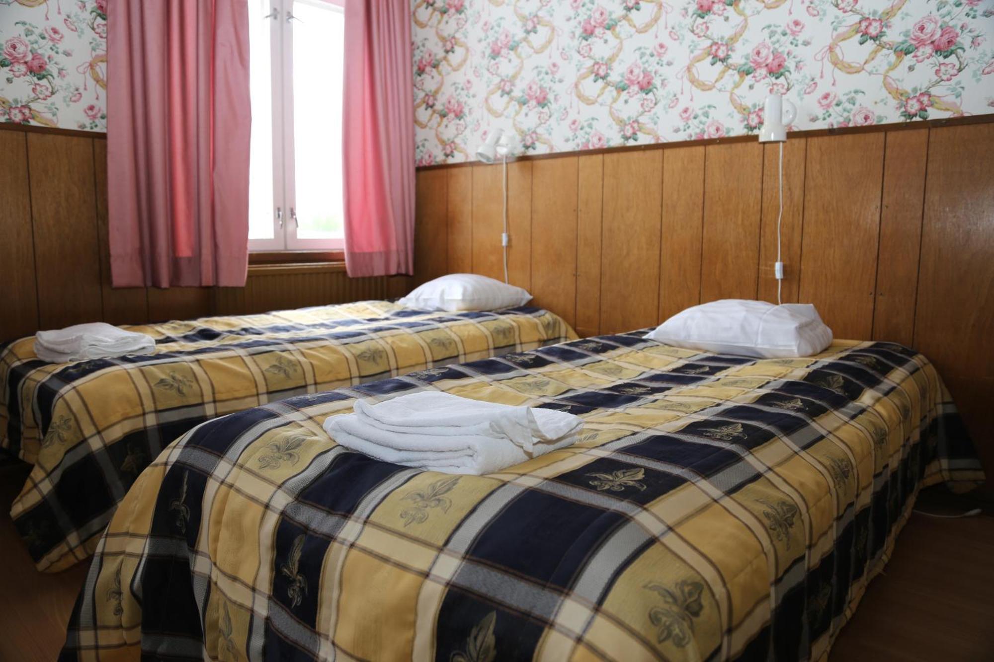 Hotelli Iisalmen Seurahuone Иисалми Номер фото