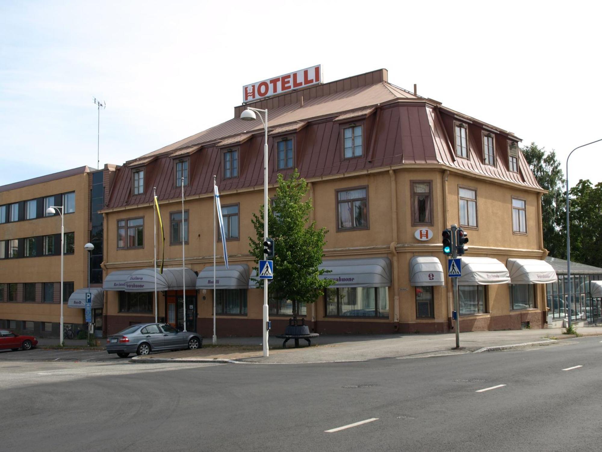 Hotelli Iisalmen Seurahuone Иисалми Экстерьер фото